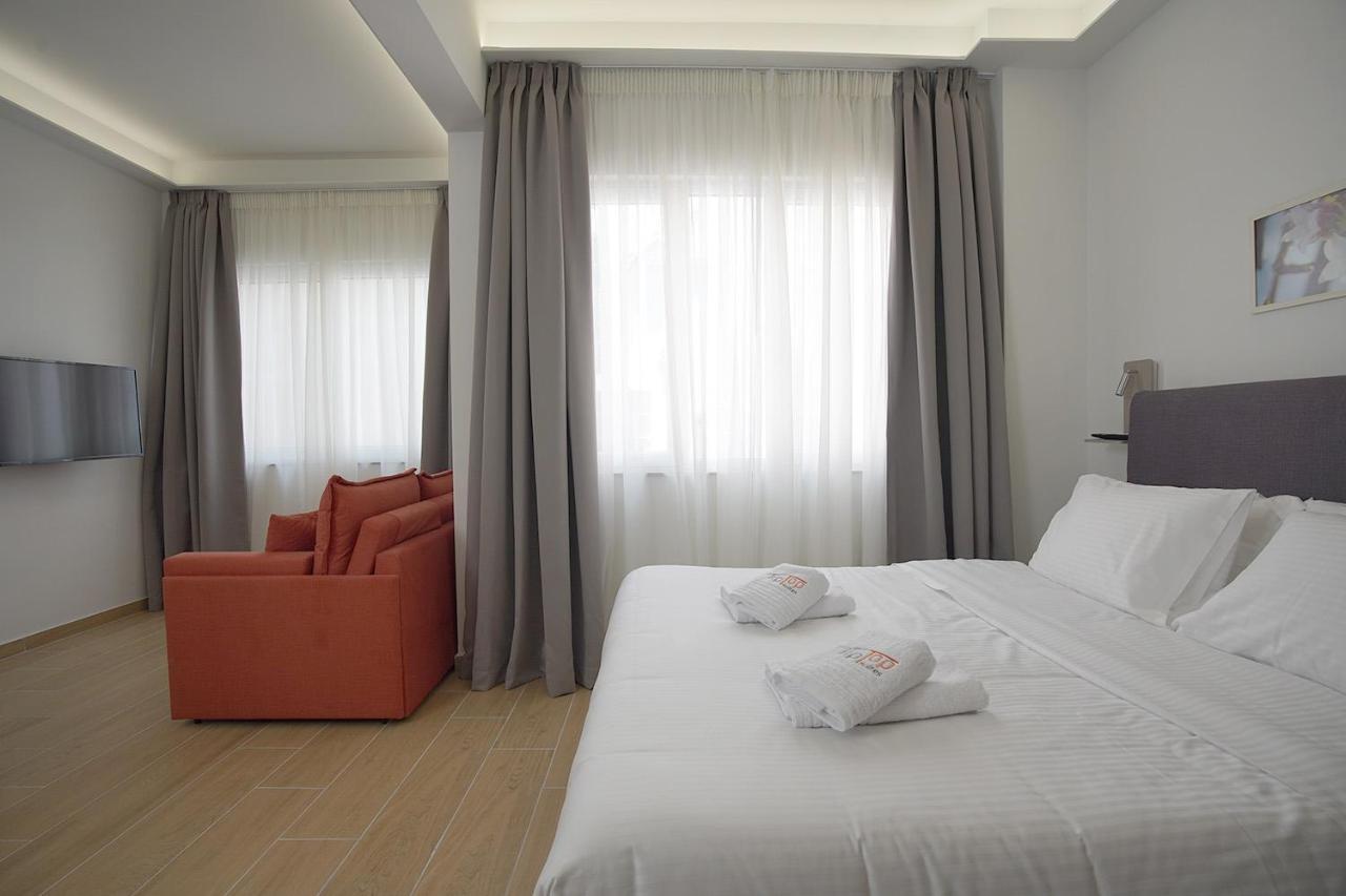 Tip - Top Suites Athen Eksteriør bilde