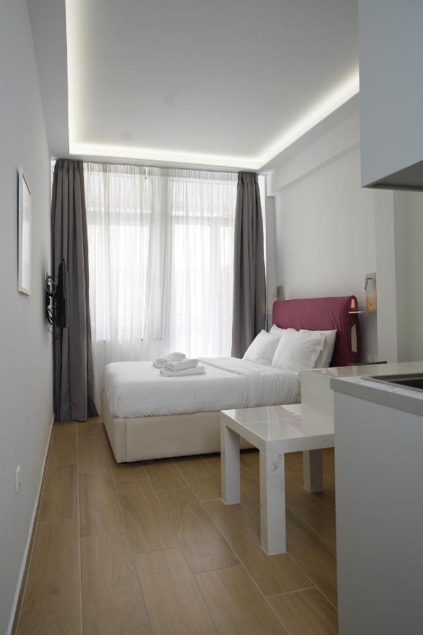 Tip - Top Suites Athen Eksteriør bilde