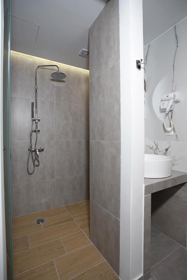 Tip - Top Suites Athen Eksteriør bilde