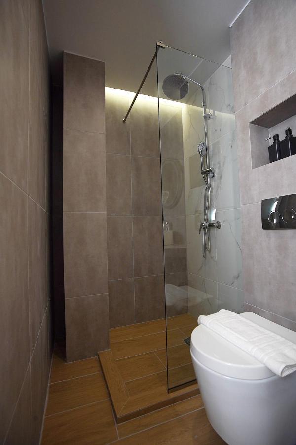 Tip - Top Suites Athen Eksteriør bilde