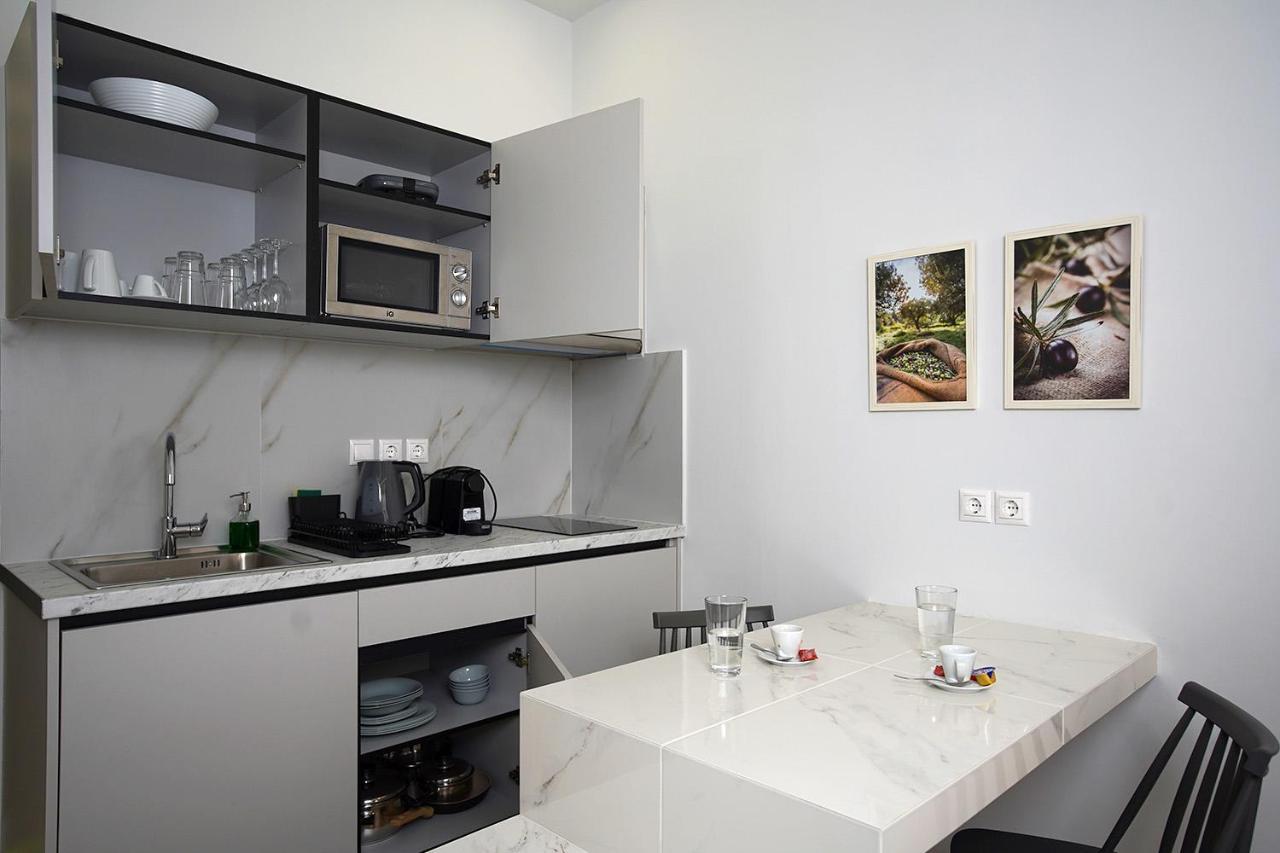 Tip - Top Suites Athen Eksteriør bilde